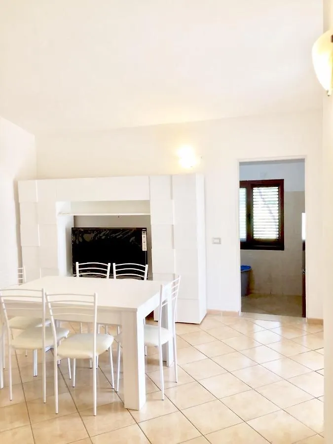 펜션 International House San Teodoro 빌라 이탈리아