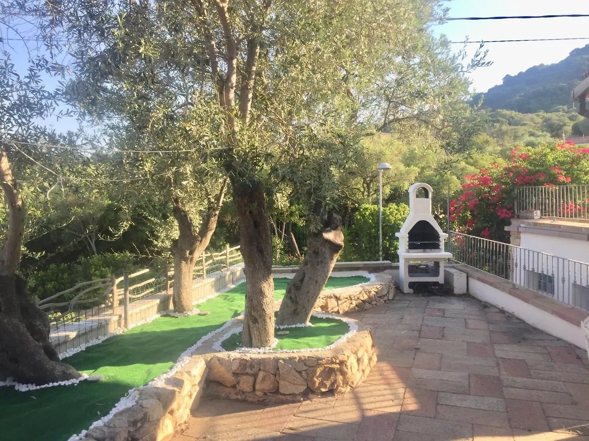 펜션 International House San Teodoro 빌라 이탈리아
